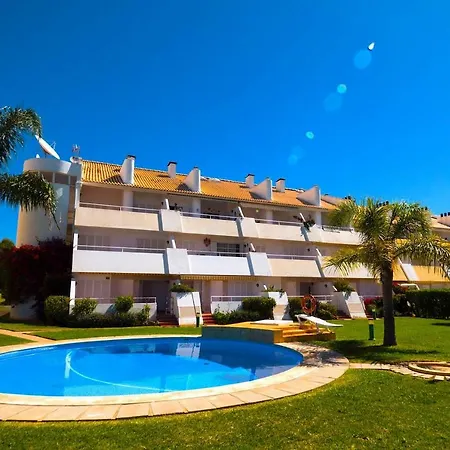 Love Peace & Vilamoura